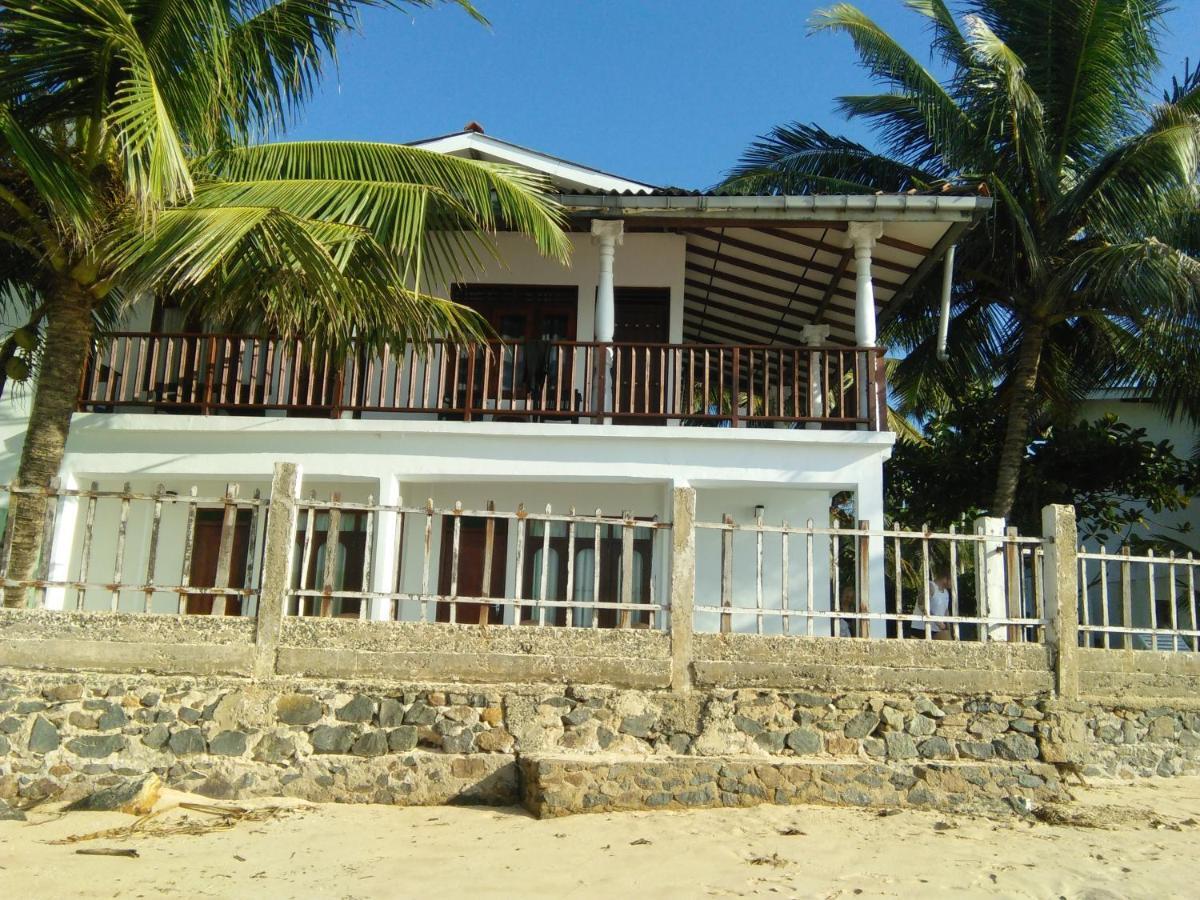 Hotel Rainbow Surf Beach Koggala Exterior foto